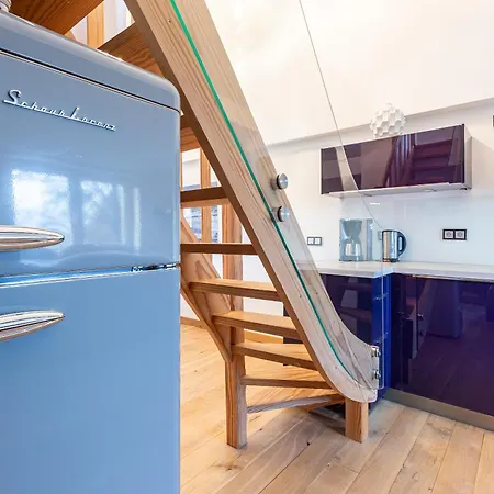 Haus Am Prerowstrom بيت للعطل