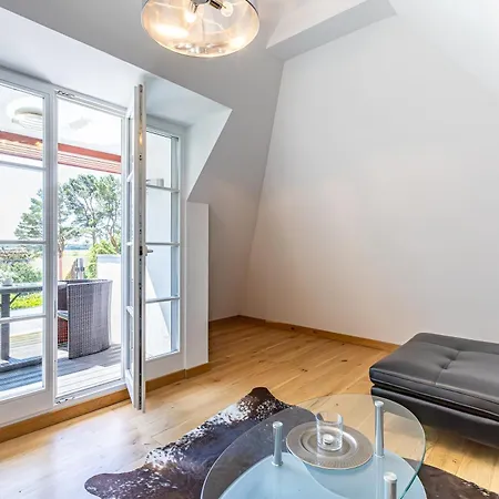 Haus Am Prerowstrom بيت للعطل بريرو