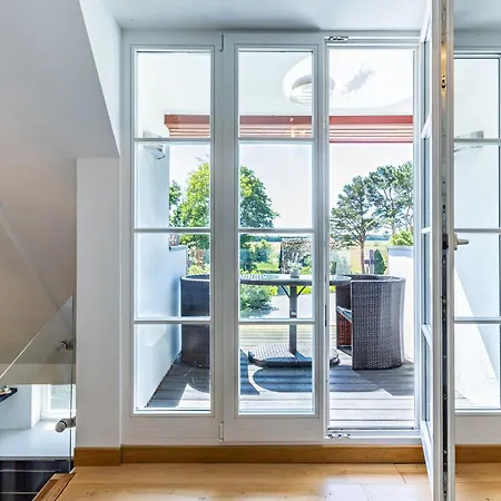 Haus Am Prerowstrom